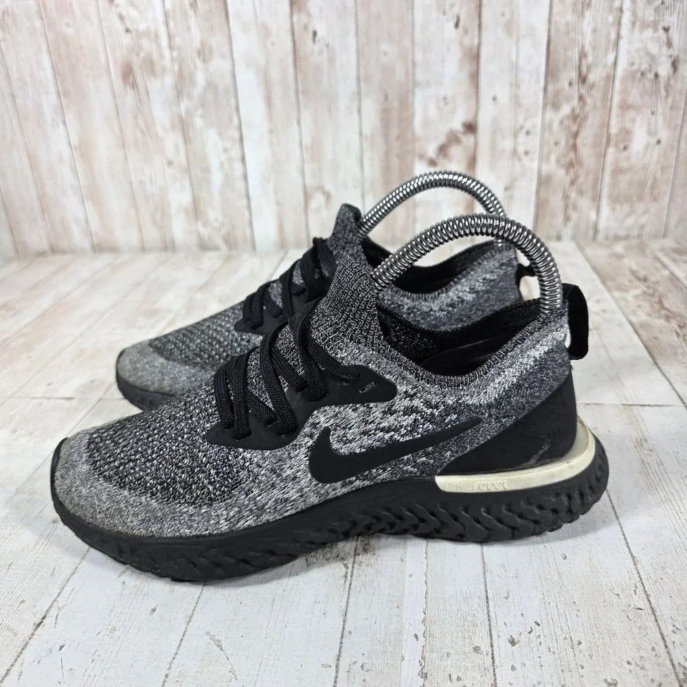 Nike Epic React Flyknit 2 Black Grey Running Shoes AQ0070-011 Womens 6